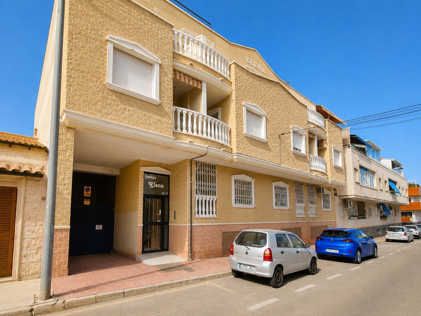 2-Bedroom Apartment in Estacion de Autobuses, Torrevieja - Image 37