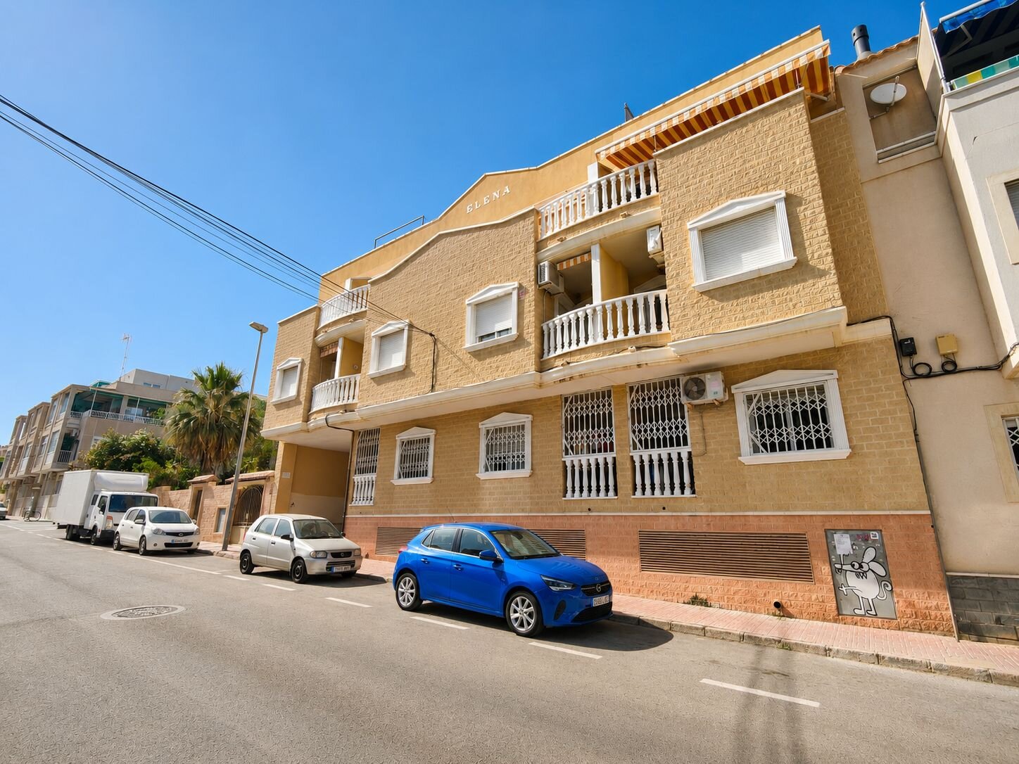 2-Bedroom Apartment in Estacion de Autobuses, Torrevieja - Image 38