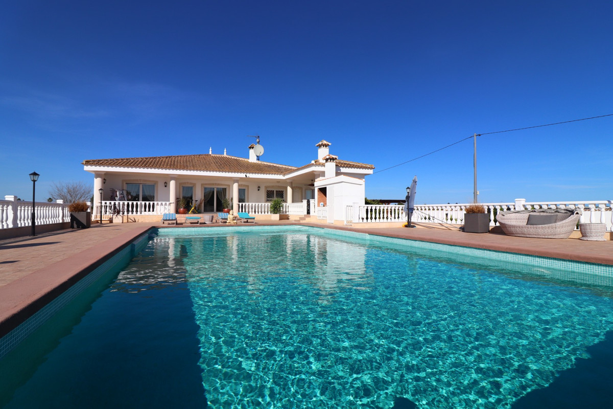 3-Bedroom Detached House in  Rojales | Sunny Casas - Cost... - Image 1