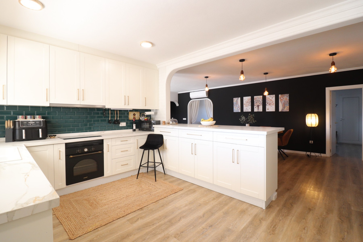 3-Bedroom Detached House in  Rojales | Sunny Casas - Cost... - Image 9