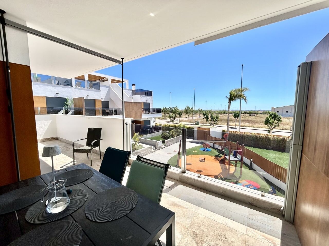 2-Bedroom Apartment in Zona Pueblo, Pilar de la Horadada - Image 5