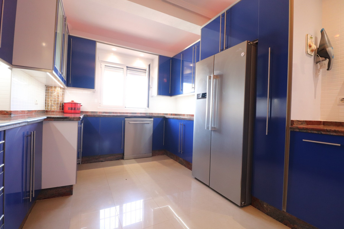 3-Bedroom Detached House in Algorfa | Sunny Casas - Cost... - Image 18