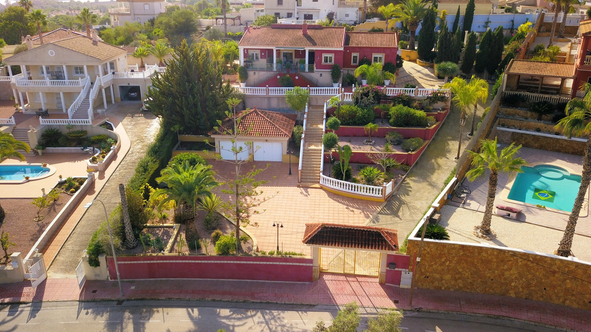 3-Bedroom Detached House in Algorfa | Sunny Casas - Cost... - Image 6