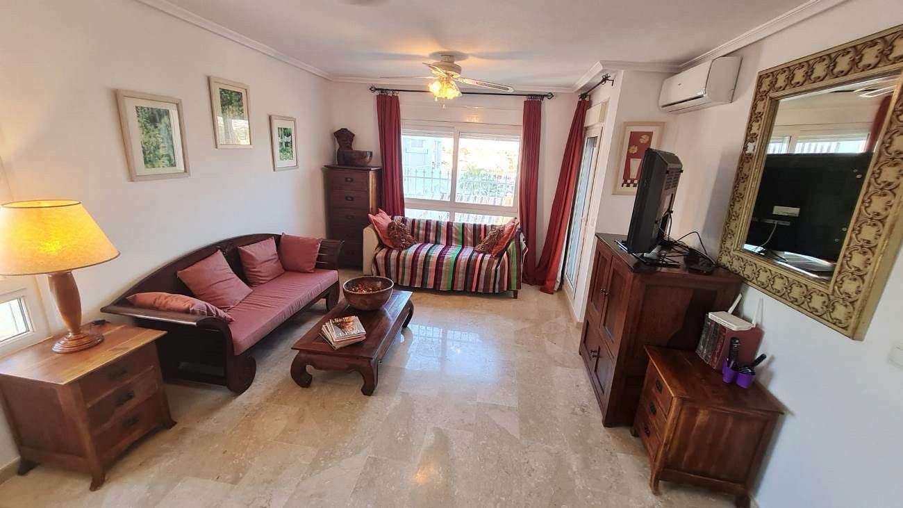 2-Bedroom Apartment in Las Filipinas, Orihuela Costa - Image 11