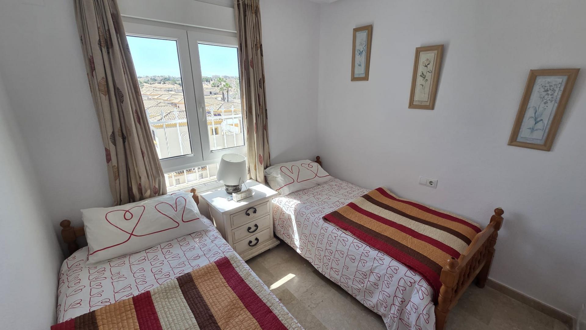 2-Bedroom Apartment in Las Filipinas, Orihuela Costa - Image 13