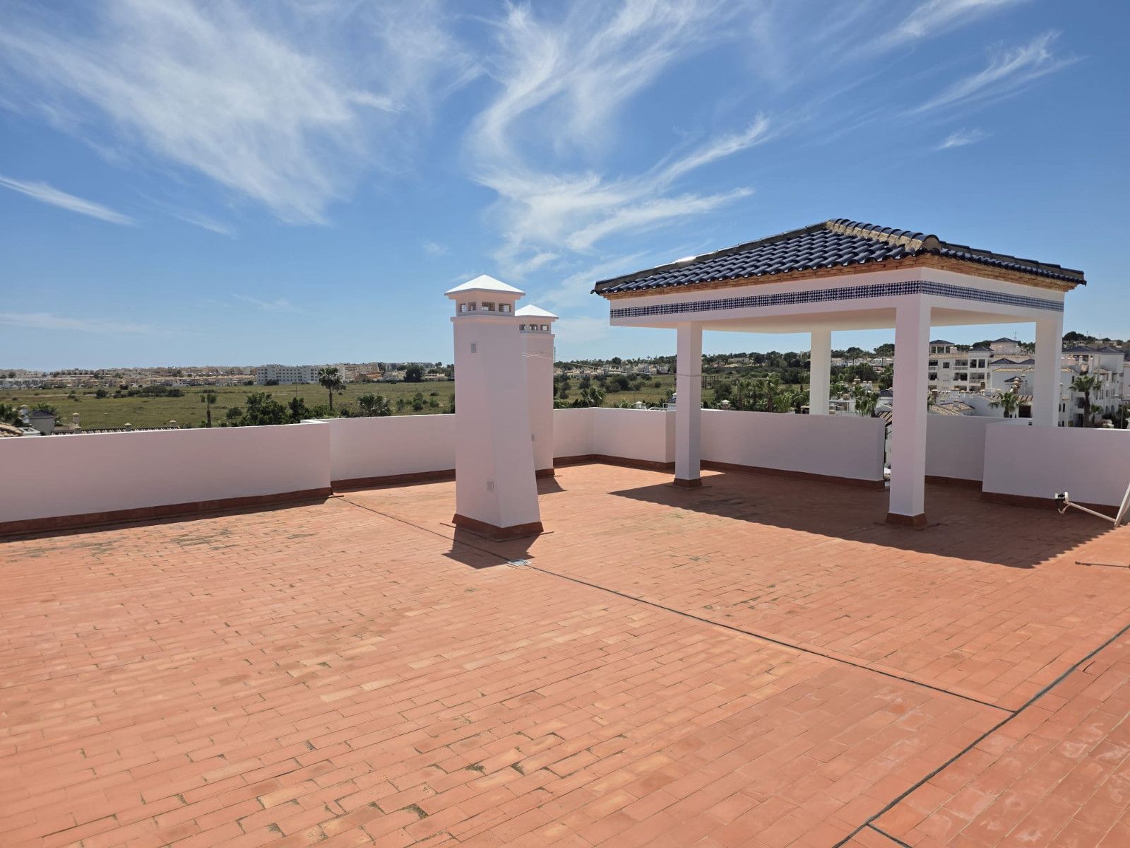 2-Bedroom Apartment in Las Filipinas, Orihuela Costa - Image 21