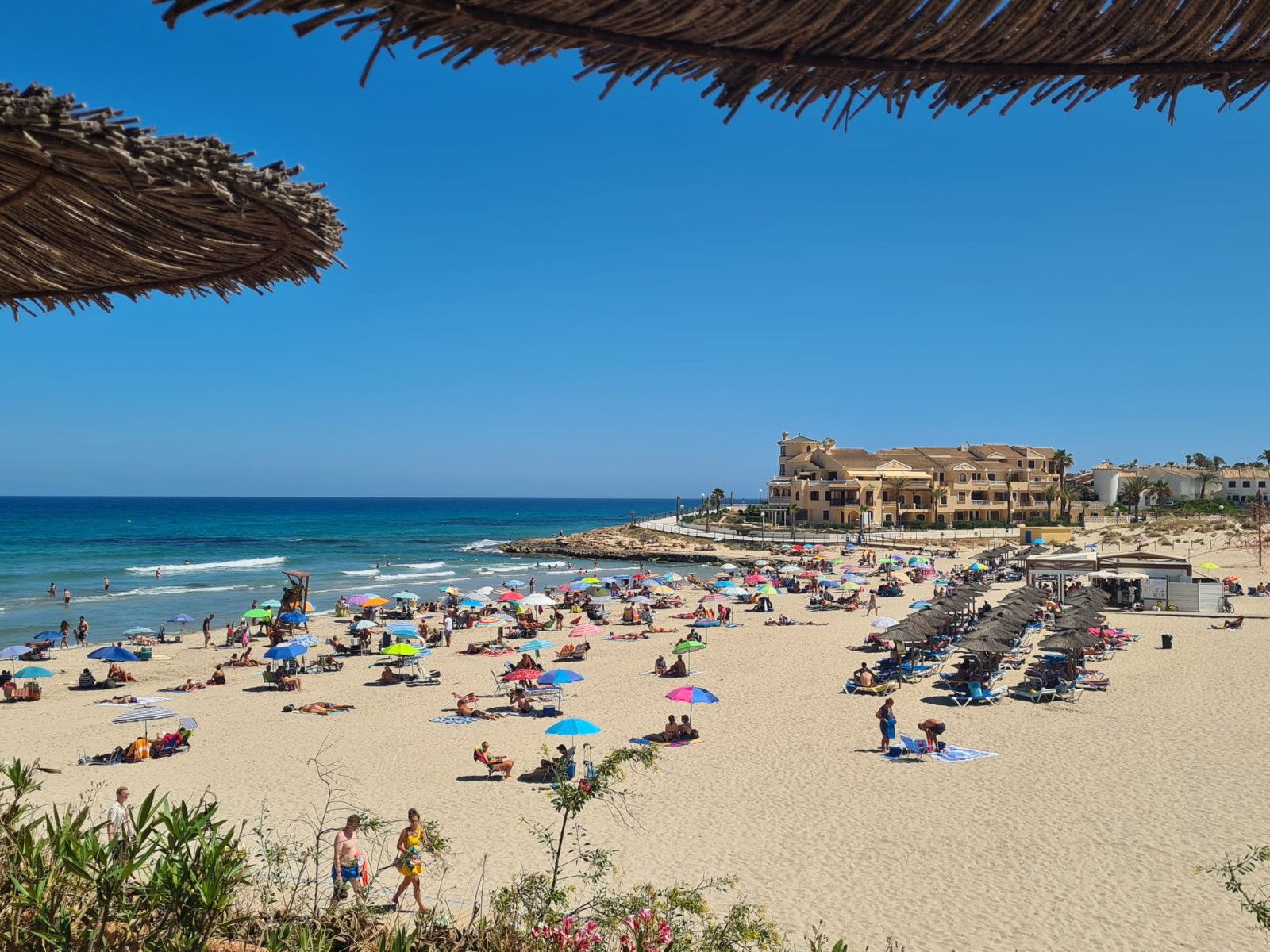 2-Bedroom Apartment in Las Filipinas, Orihuela Costa - Image 31