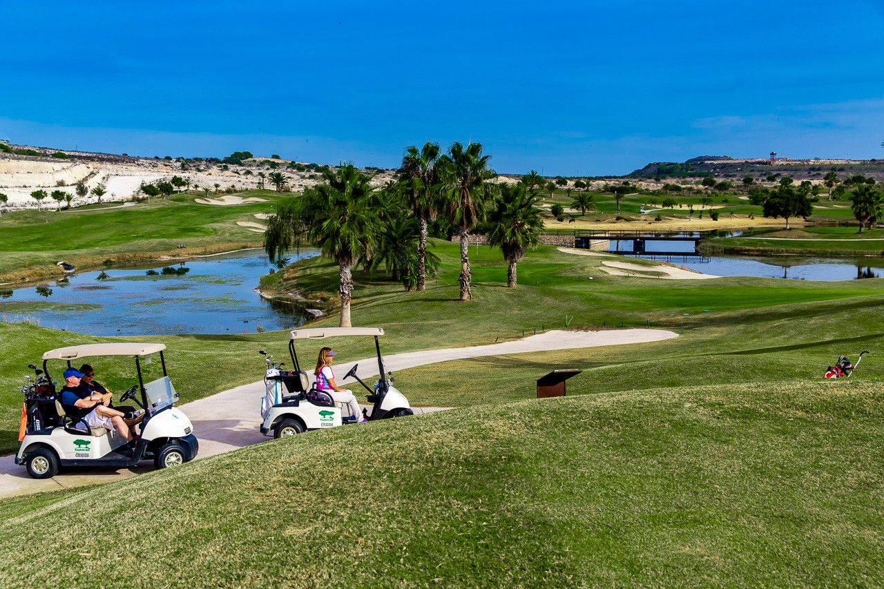 2-Bedroom Apartment in Las Filipinas, Orihuela Costa - Image 35