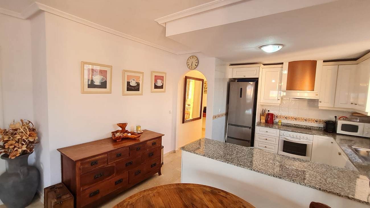 2-Bedroom Apartment in Las Filipinas, Orihuela Costa - Image 5