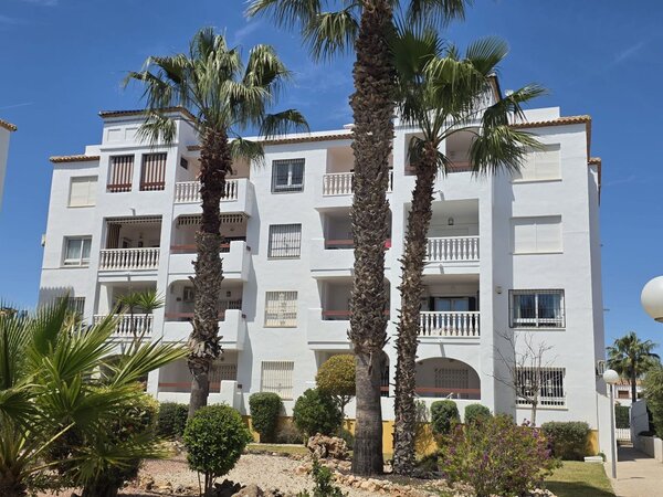 Penthouse de luxe de 2 Chambres à Las Filipinas, Orihuela Costa
