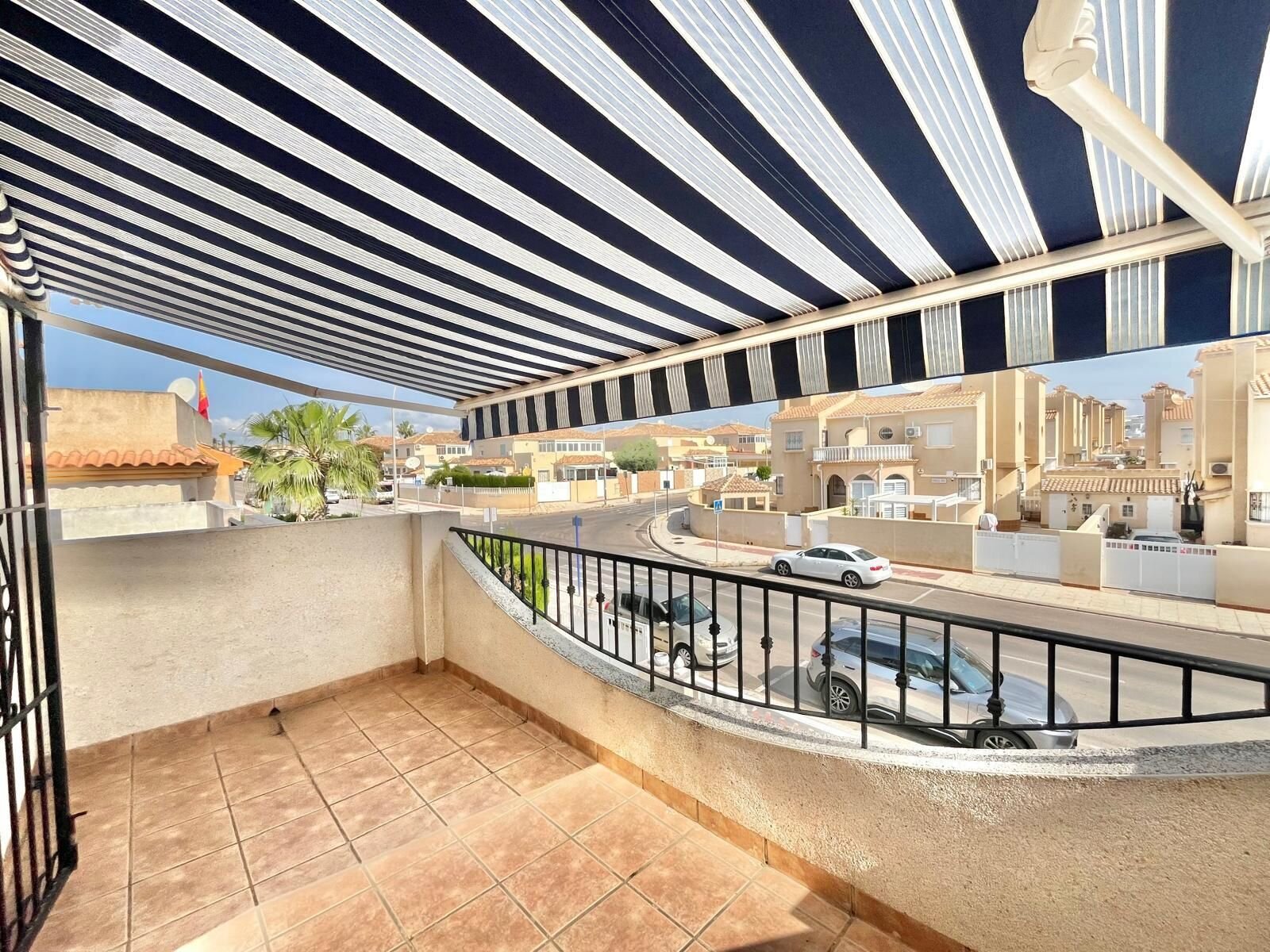 3-Bedroom Apartment in Playa Flamenca, Orihuela Costa - Image 19