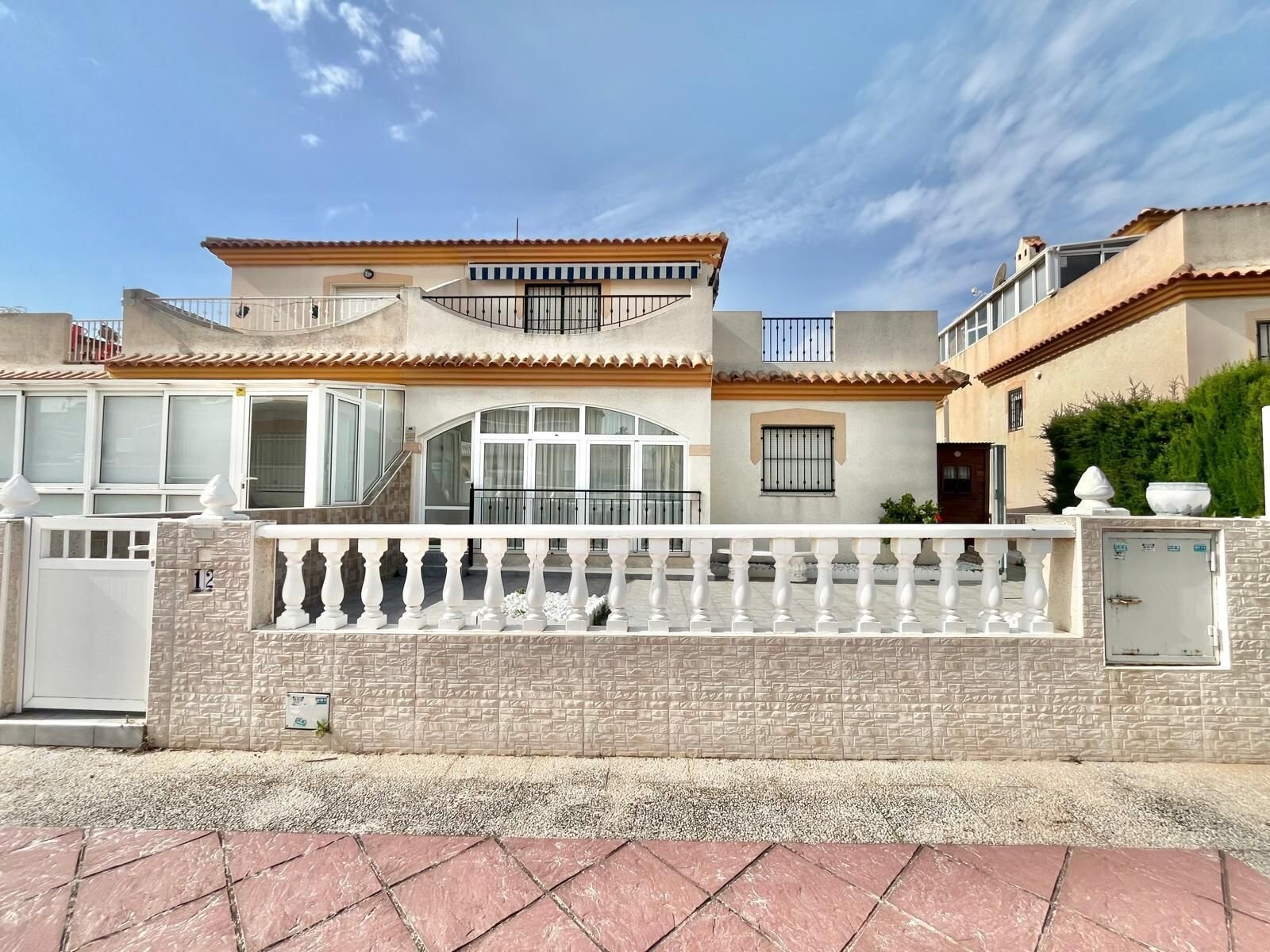 3-Bedroom Apartment in Playa Flamenca, Orihuela Costa - Image 5