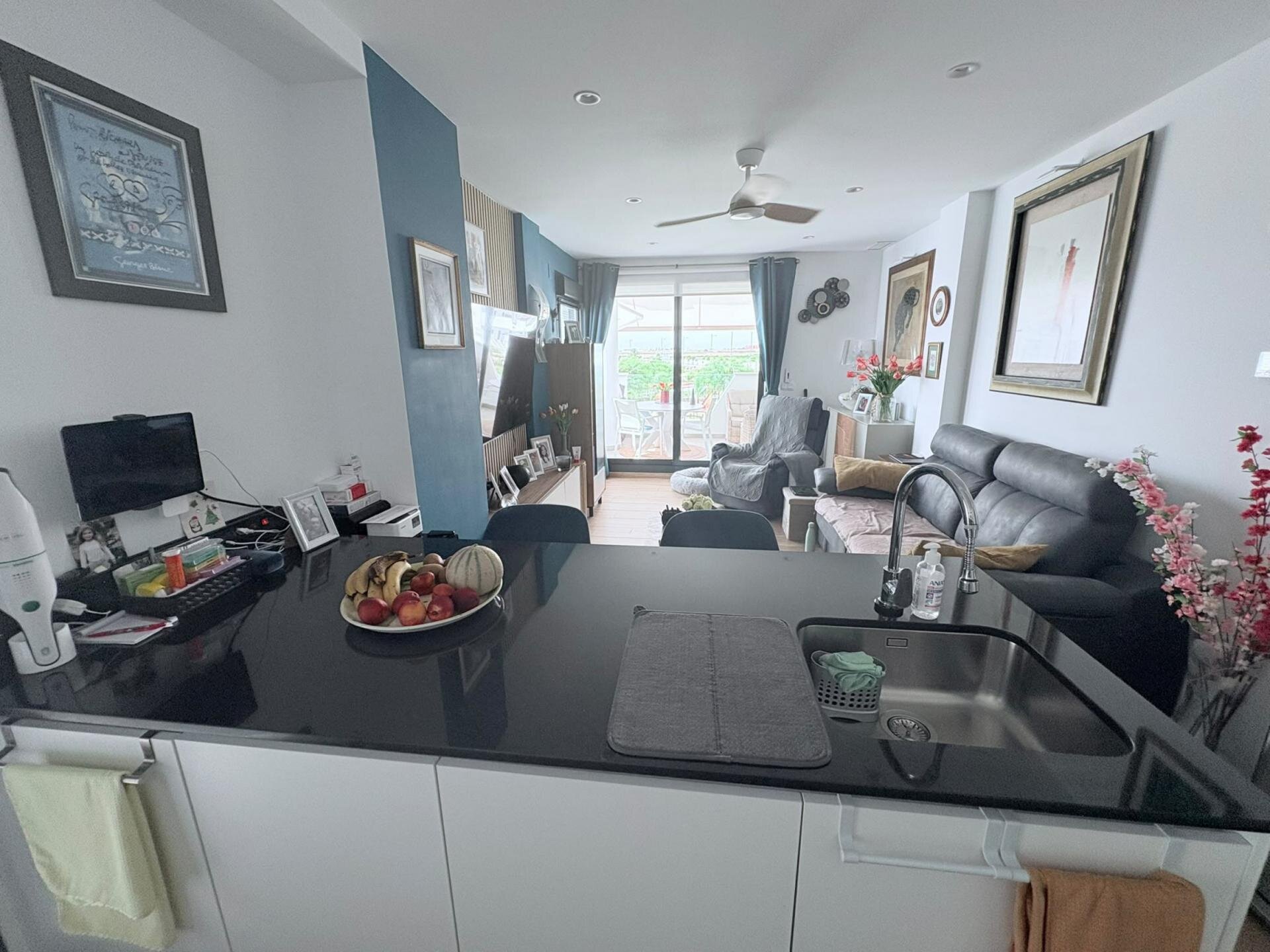 Apartamento de 2 Dormitorios en Los Alcázares - Image 3
