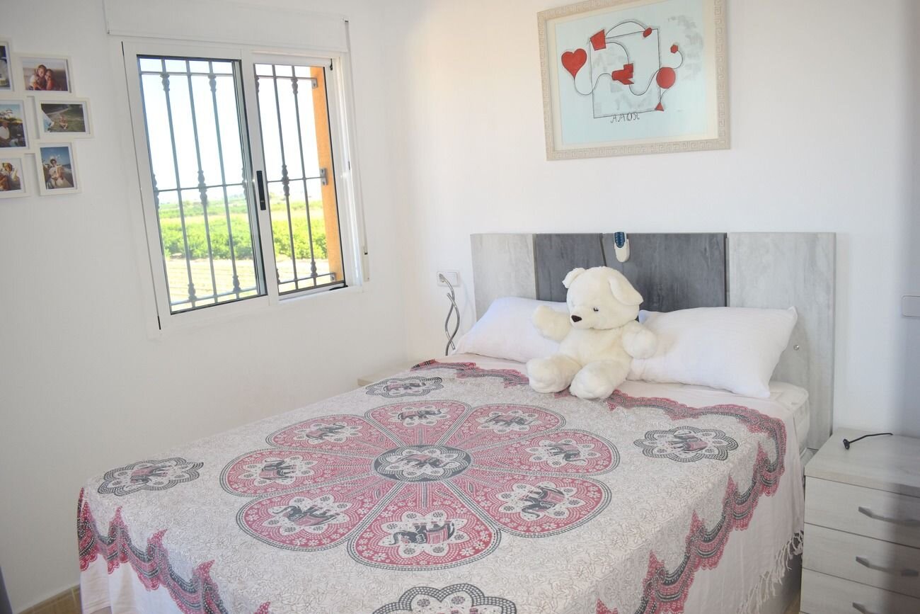 3-Bedroom Villa in El Edén - Los Estaños, Guardamar del Segura - Image 18
