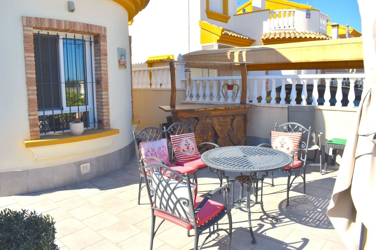 3-Bedroom Villa in El Edén - Los Estaños, Guardamar del Segura - Image 21