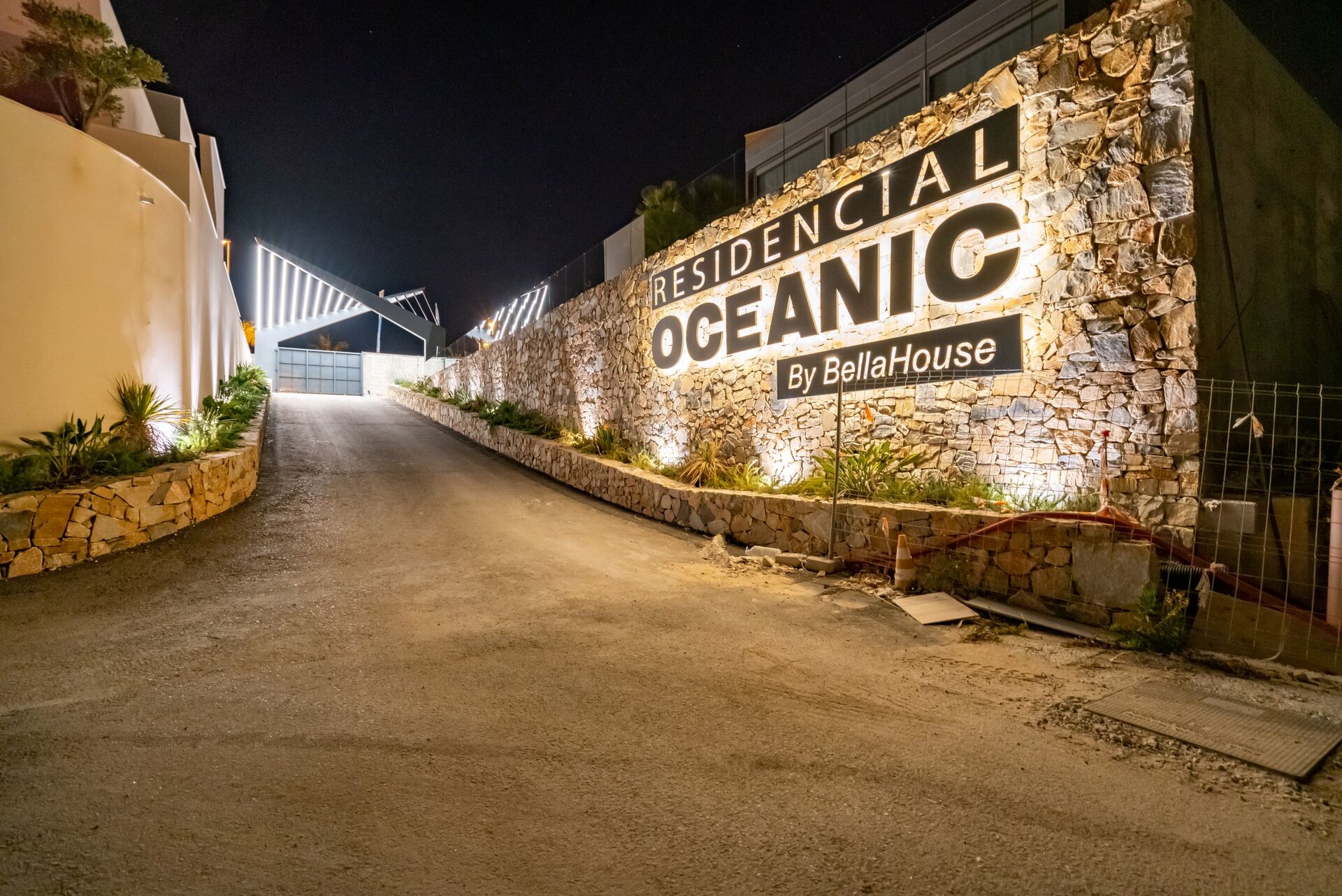 3-Bedroom Detached House in Rojales - Image 24