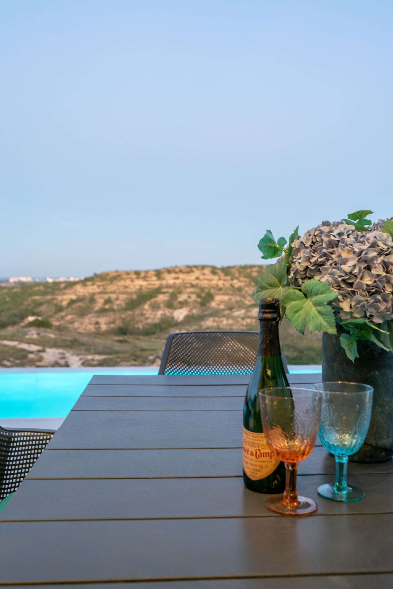 3-Bedroom Detached House in Rojales - Image 4