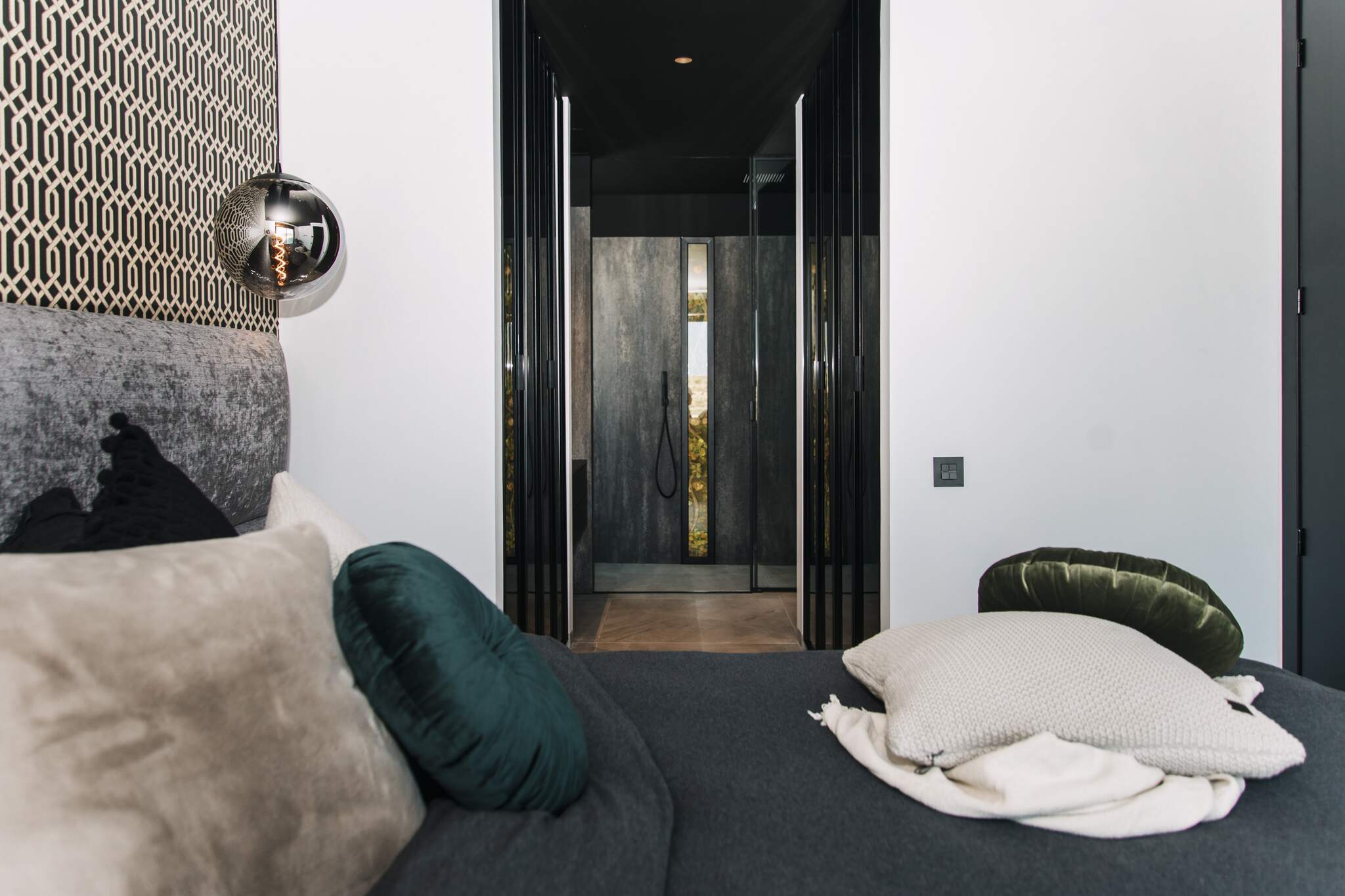 3-Bedroom Detached House in Rojales - Image 9