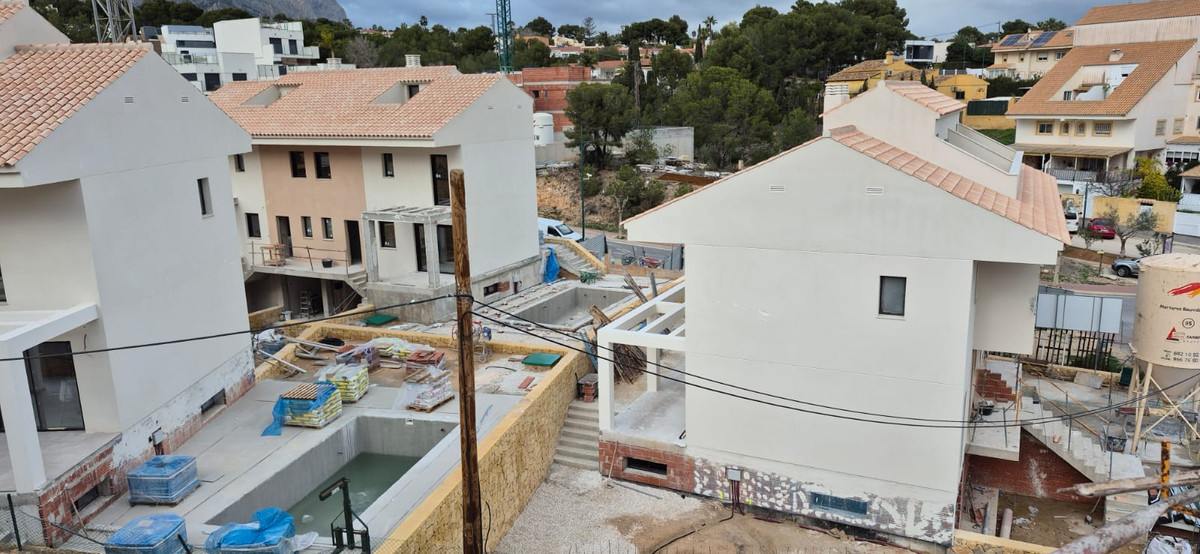 3-Bedroom Semi-Detached House in La Nucia | Sunny Casas ... - Image 8