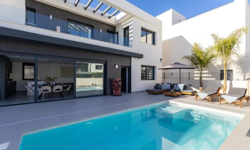 Villa met 3 Slaapkamers in Comunidad Valenciana, Algorfa - Image 13