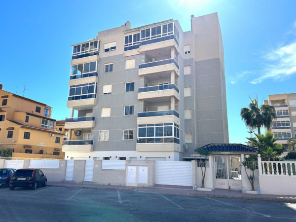 Appartement rez-de-chaussée de 3 Chambres à, Torrevieja