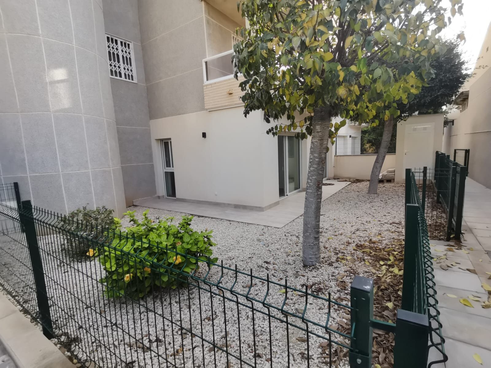 Apartamento planta baja de 3 Dormitorios en, Torrevieja - Image 17