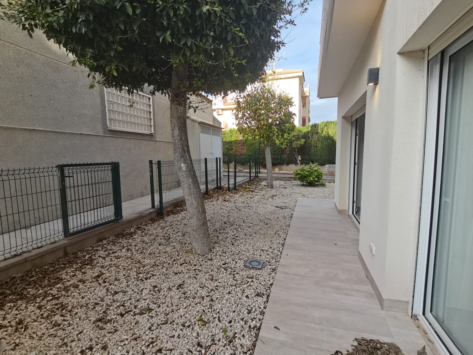Apartamento planta baja de 3 Dormitorios en, Torrevieja - Image 20
