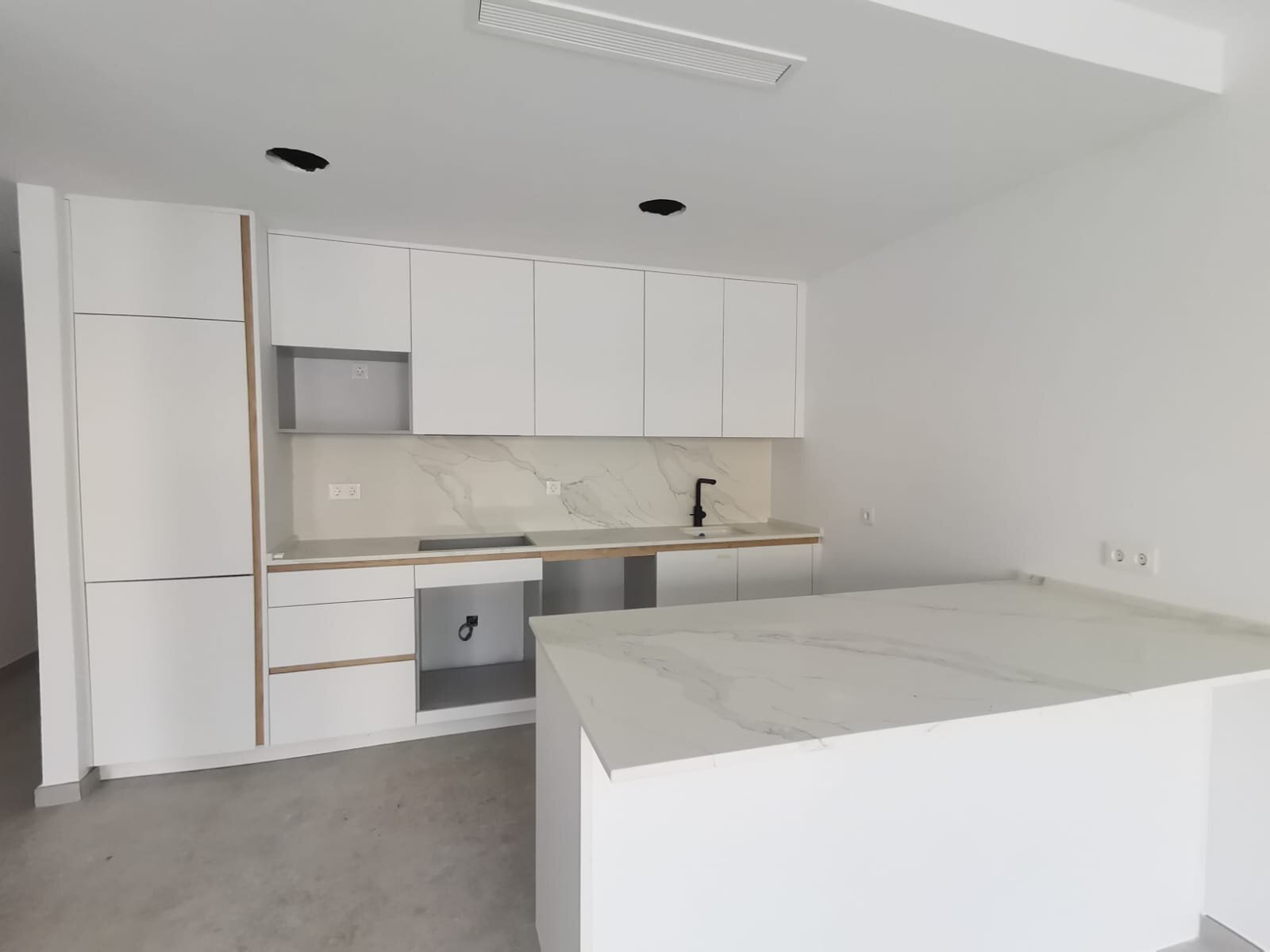 Apartamento planta baja de 3 Dormitorios en, Torrevieja - Image 6