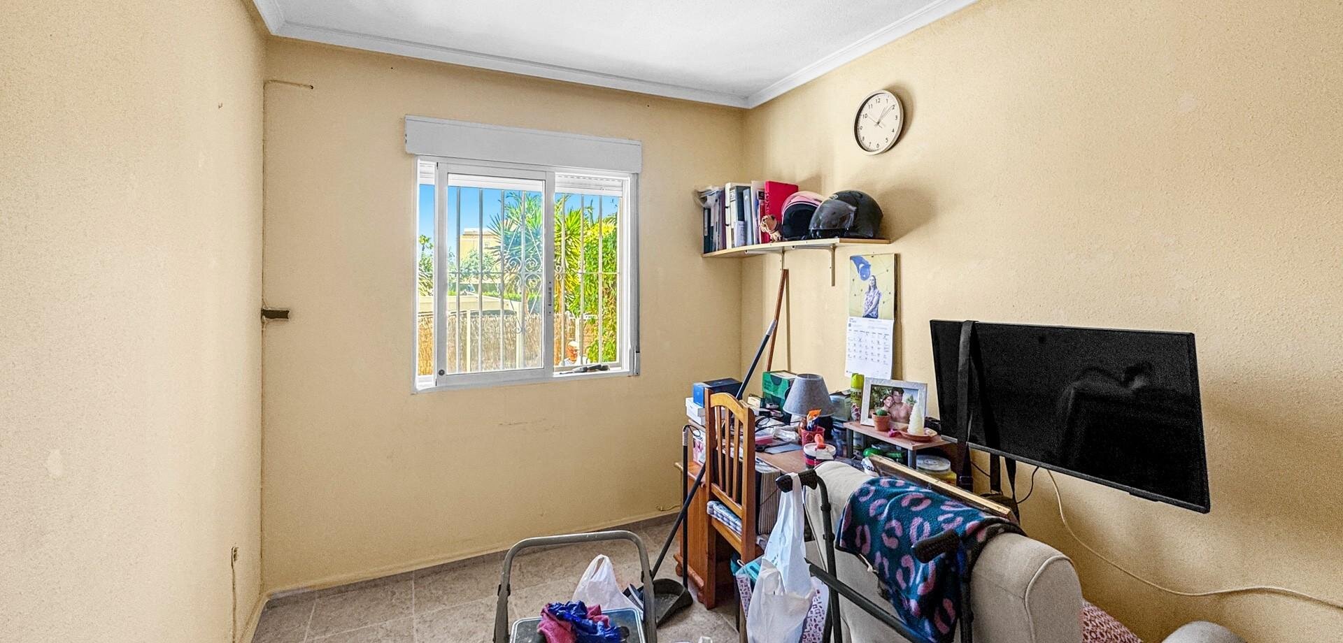 3-Bedroom Bungalow in La Chismosa, Orihuela Costa - Image 16