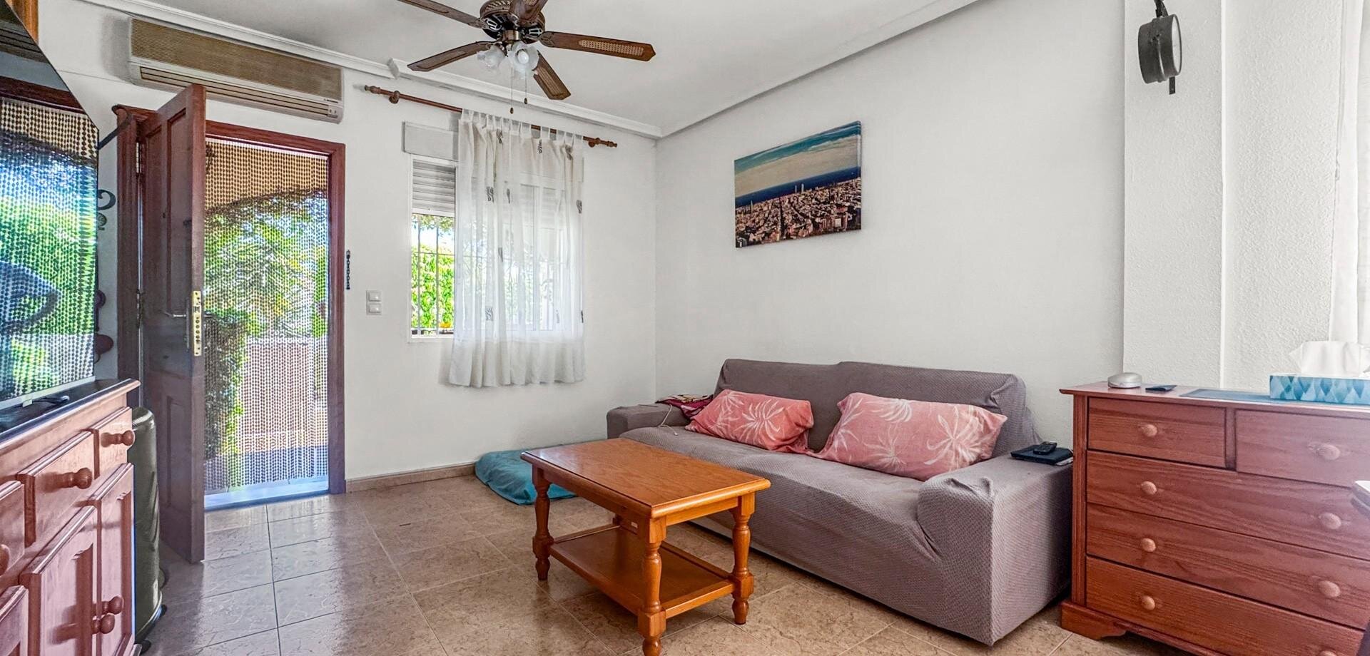 3-Bedroom Bungalow in La Chismosa, Orihuela Costa - Image 9