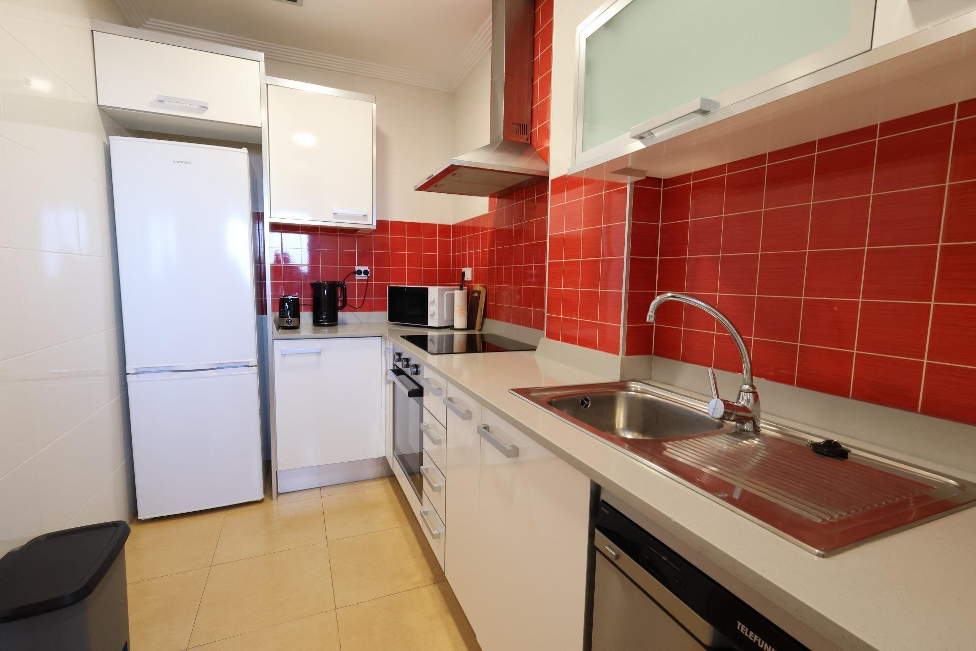 Appartement met 2 Slaapkamers in Lomas de Cabo Roig, Orihuela Costa - Image 3