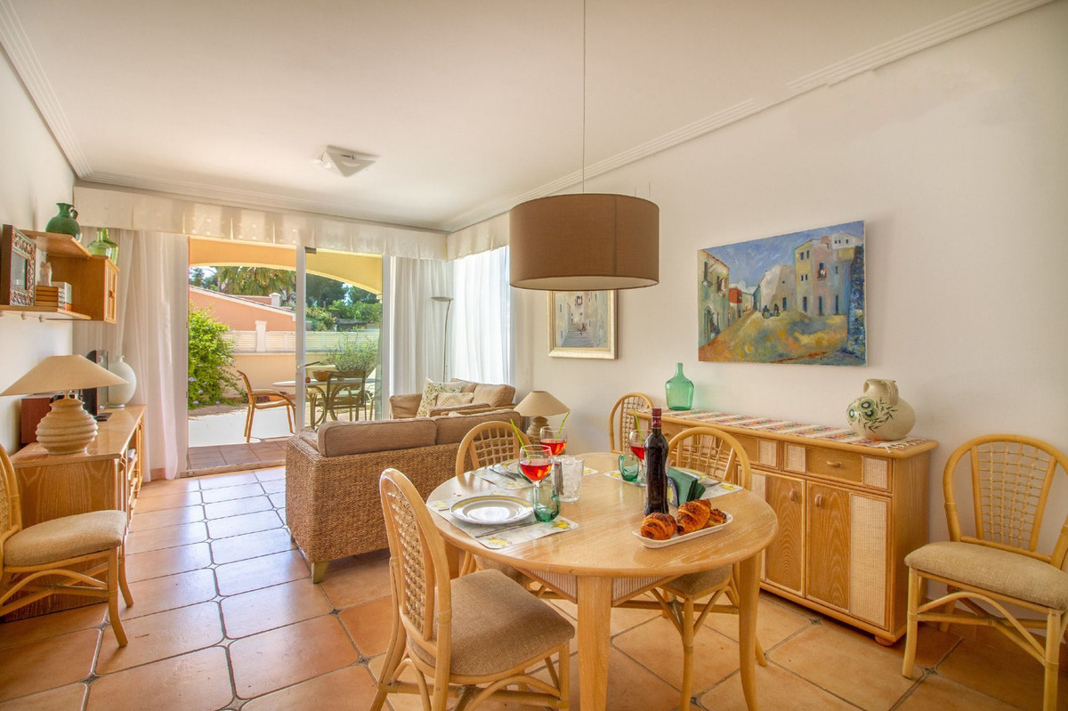 3-Bedroom Detached House in  Calpe | Sunny Casas - Costa ... - Image 13