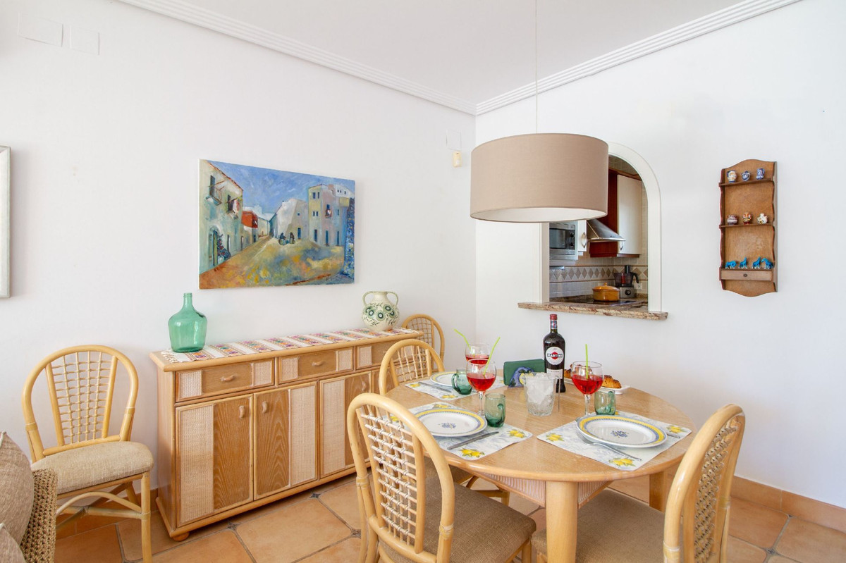 3-Bedroom Detached House in  Calpe | Sunny Casas - Costa ... - Image 14