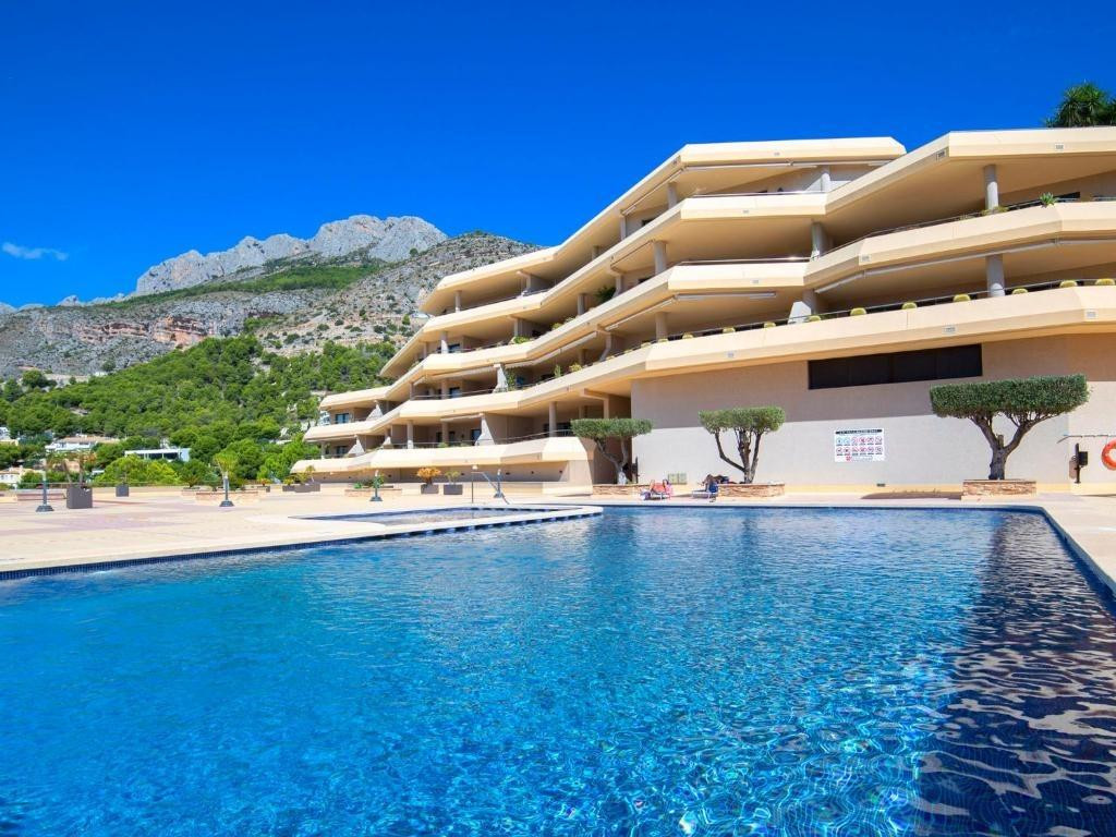 3-Bedroom Middle Floor Apartment in Altea | Sunny Casas ... - Image 1