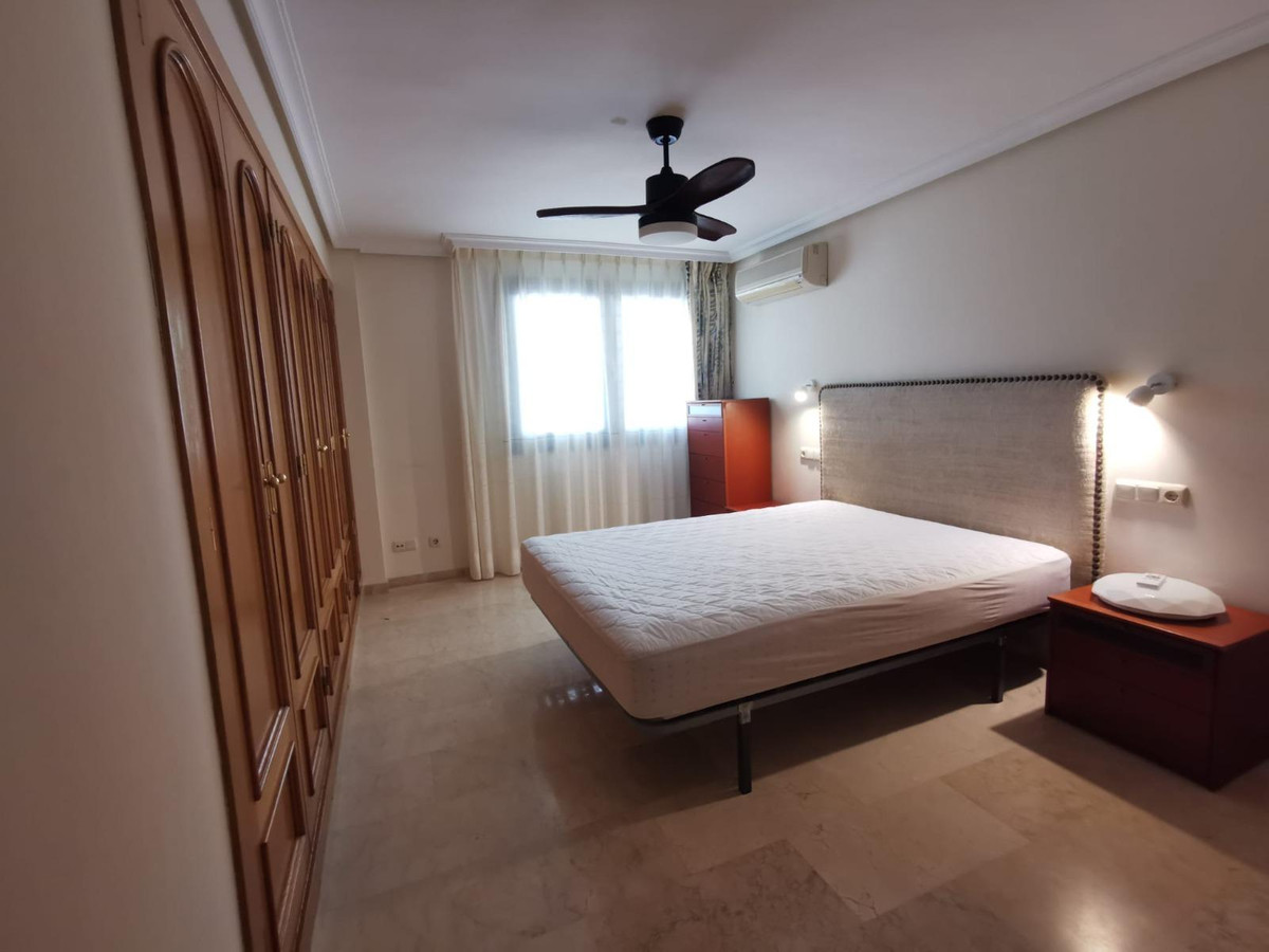 3-Bedroom Middle Floor Apartment in Altea | Sunny Casas ... - Image 12