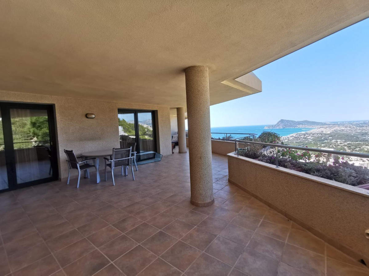 3-Bedroom Middle Floor Apartment in Altea | Sunny Casas ... - Image 17