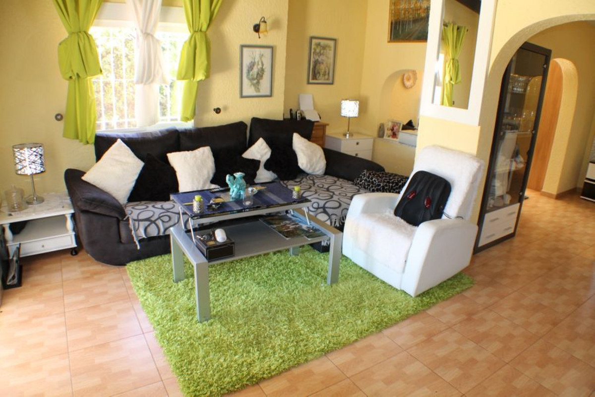 3-Bedroom Detached House in  L'Alfás del Pi | Sunny Casas... - Image 16