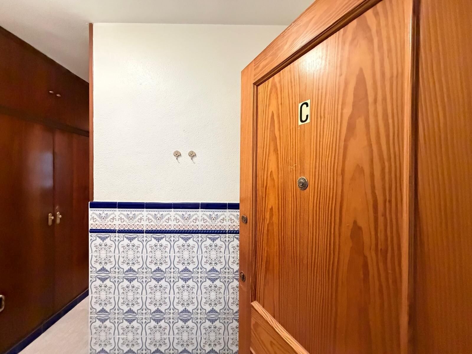 1-Bedroom Apartment in Estacion de Autobuses, Torrevieja - Image 2