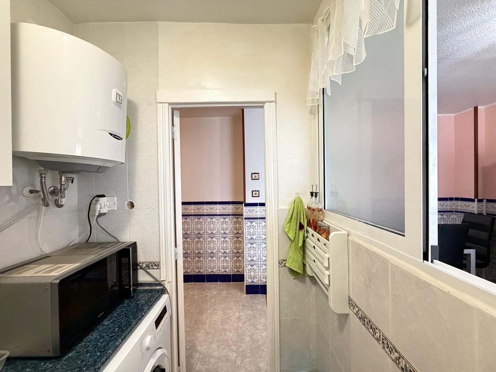 1-Bedroom Apartment in Estacion de Autobuses, Torrevieja - Image 27