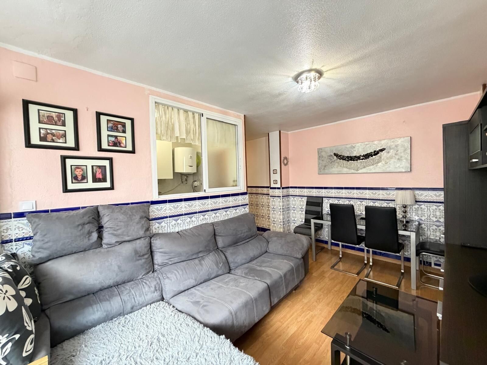 1-Bedroom Apartment in Estacion de Autobuses, Torrevieja - Image 32