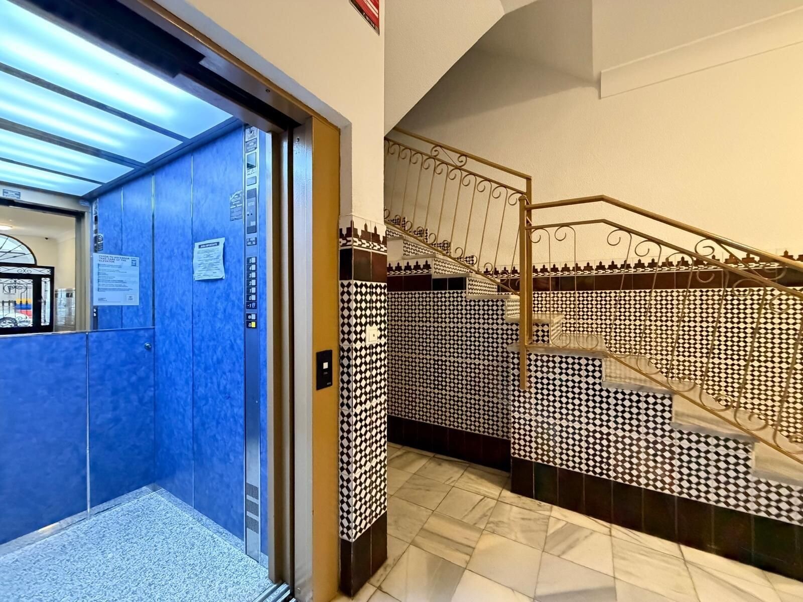 1-Bedroom Apartment in Estacion de Autobuses, Torrevieja - Image 45