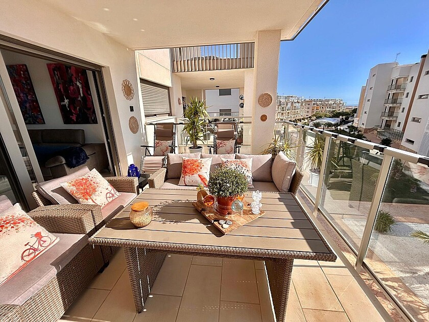 Benedenwoning met 2 Slaapkamers in Villamartin, Orihuela ... - Image 9