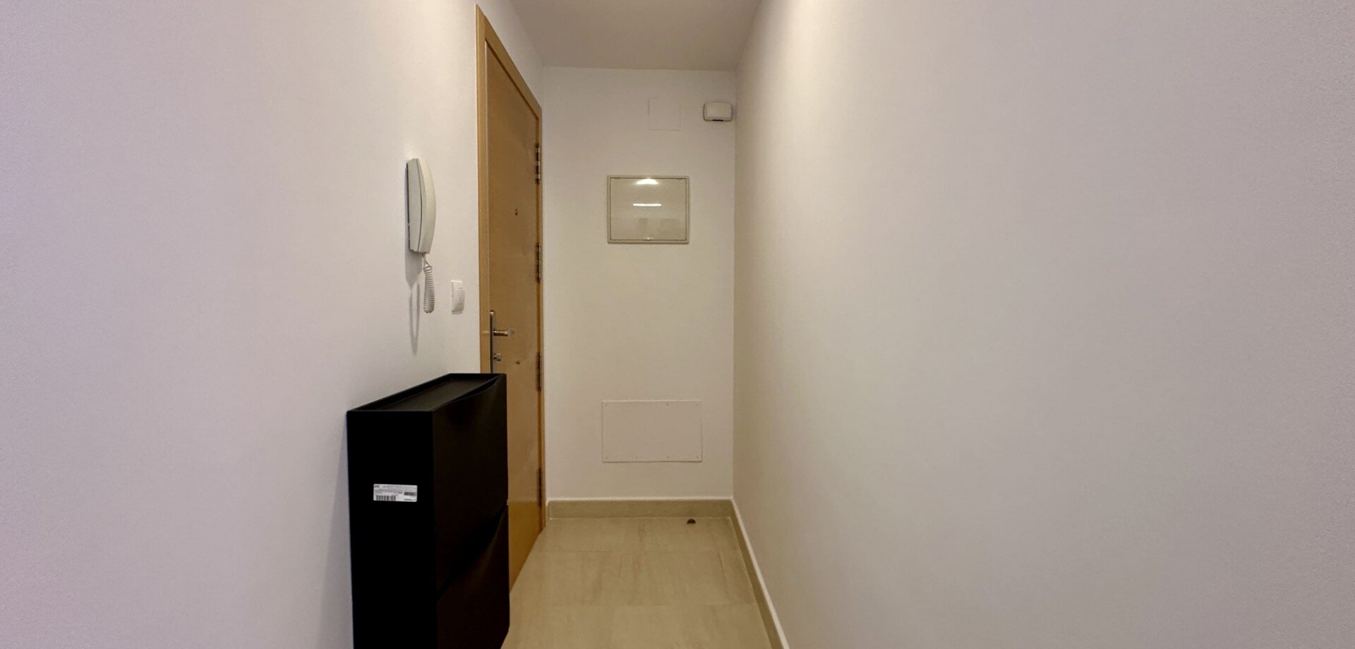 3-Bedroom Apartment in Pueblo 9, San Miguel de Salinas - Image 13