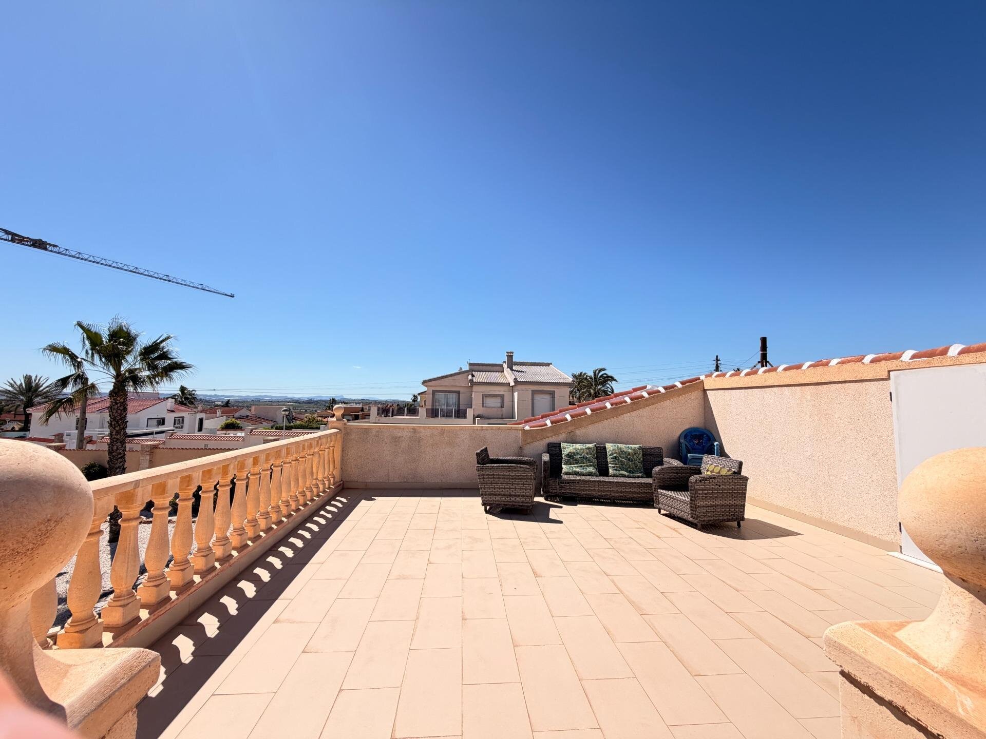 5-Bedroom Villa in Centro de la Ciudad Quesada, Rojales - Image 34
