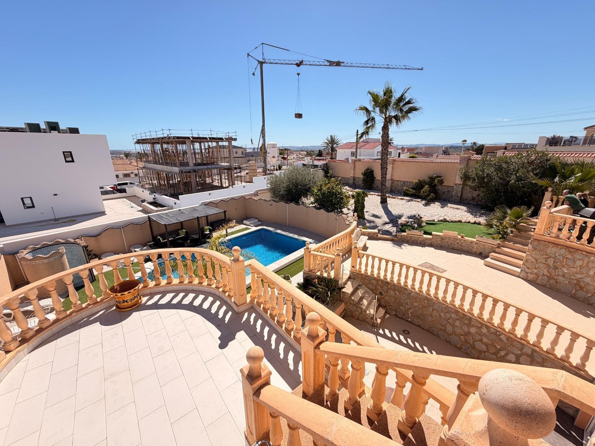 5-Bedroom Villa in Centro de la Ciudad Quesada, Rojales - Image 35