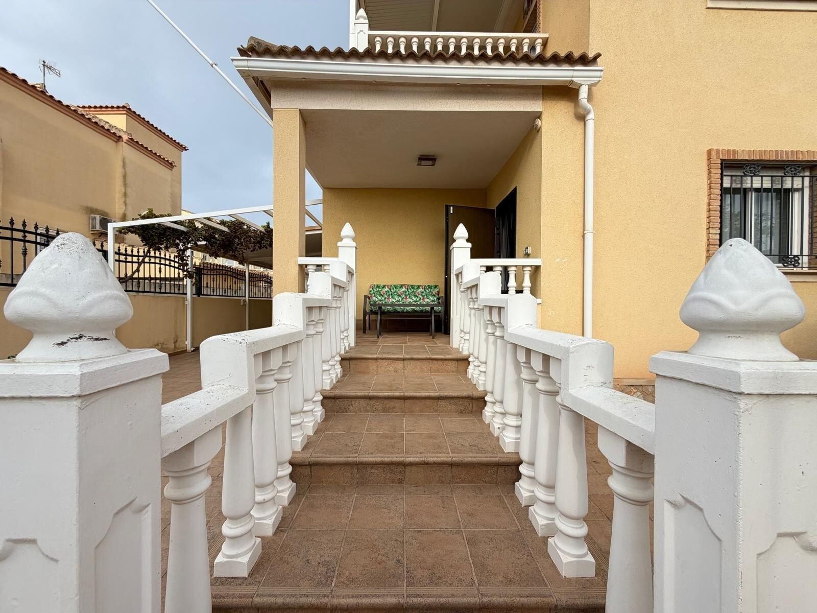 4-Bedroom Villa in Lomas de Don Juan, Orihuela Costa - Image 15