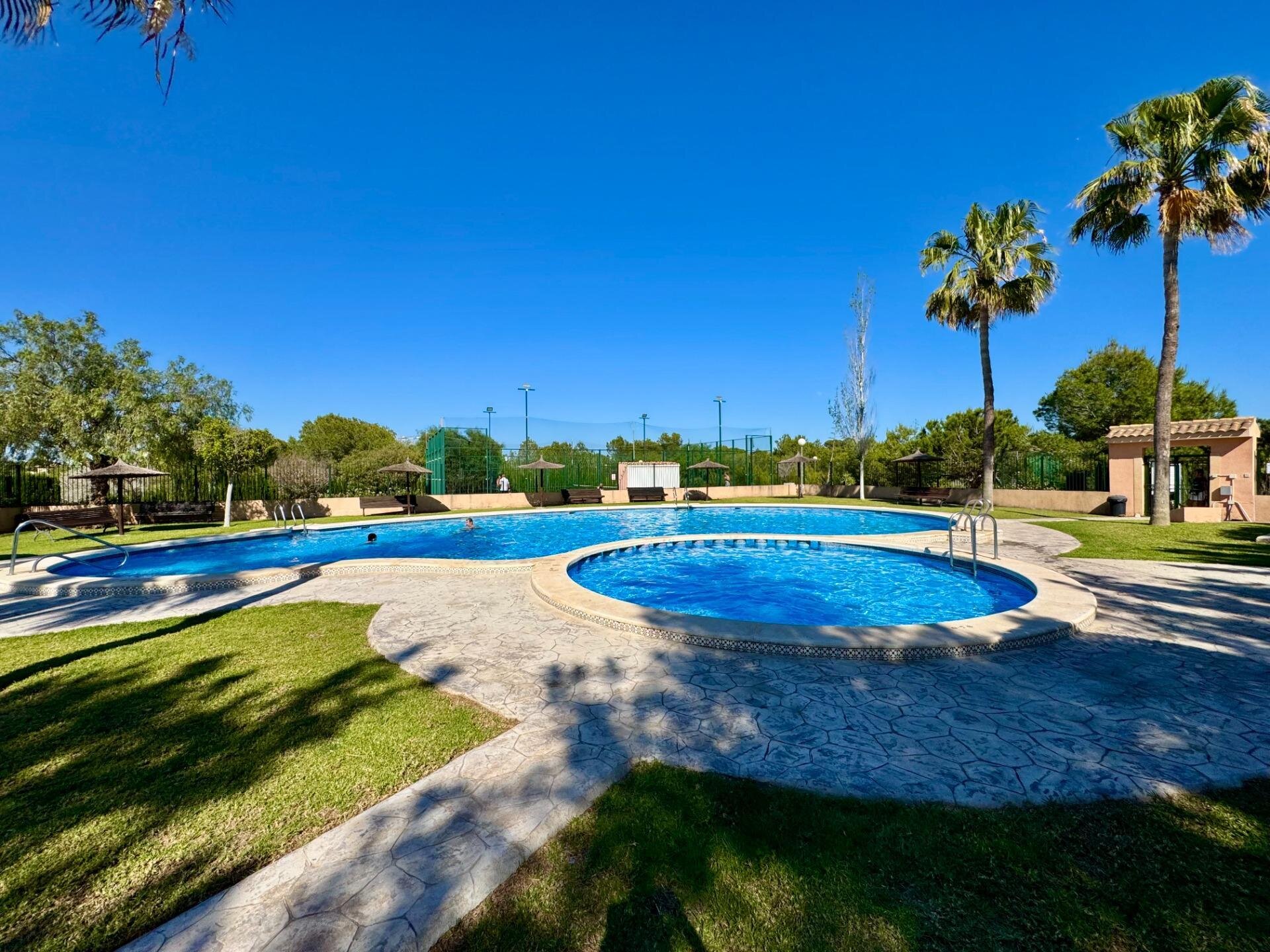 Dom z 3 Sypialniami w Los Altos, Orihuela Costa - Image 2