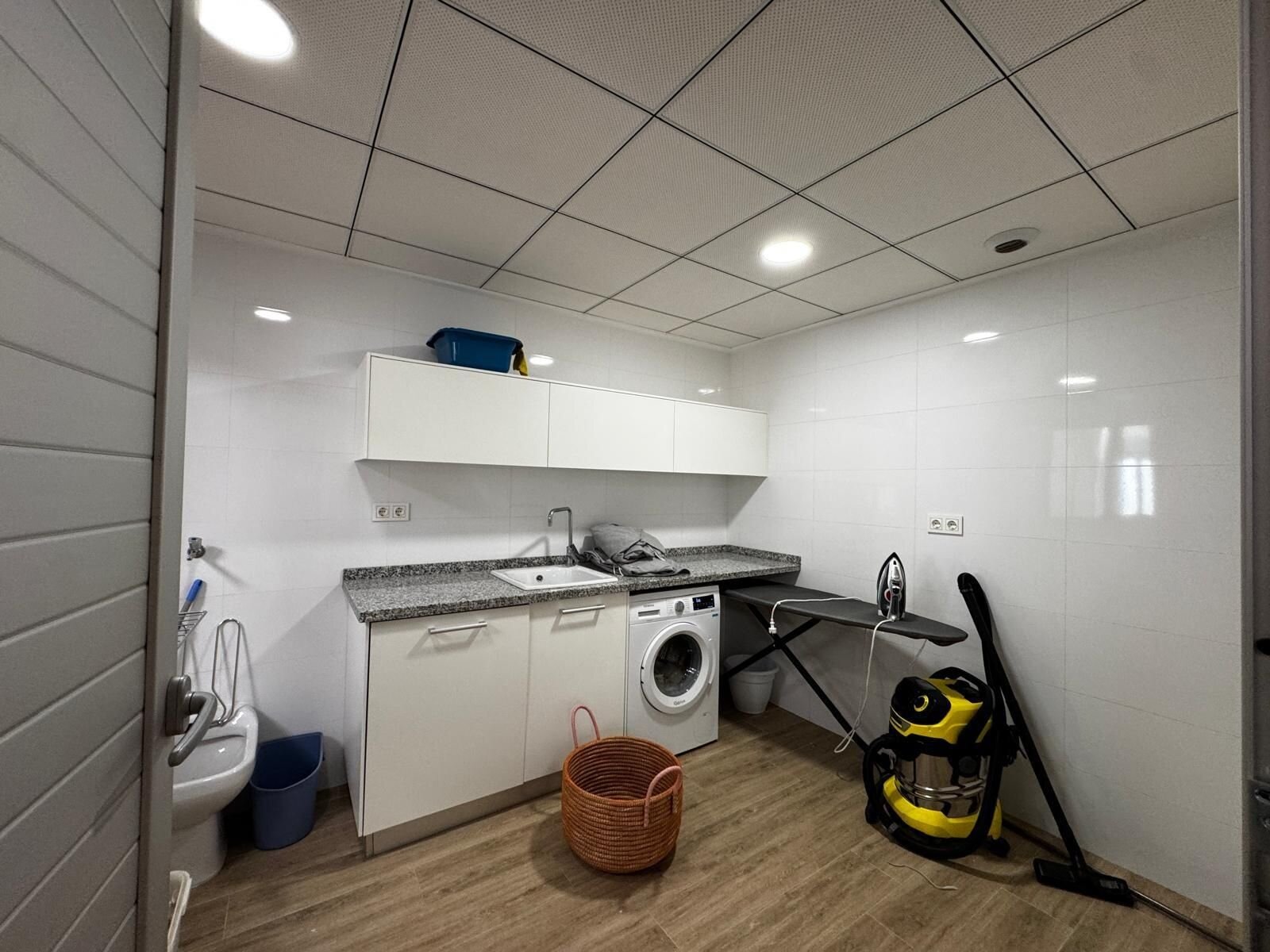 Villa de 4 Dormitorios en Campoamor, Orihuela Costa - Image 14