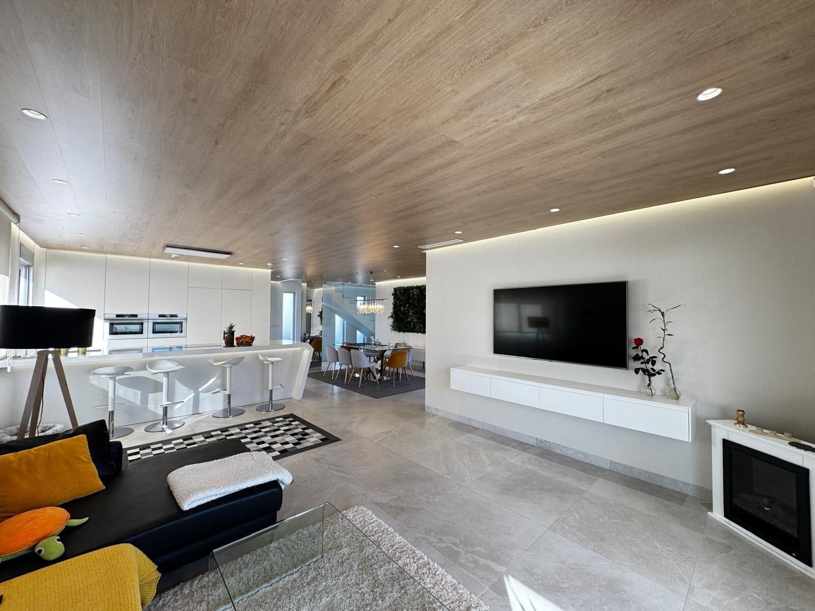Villa de 4 Dormitorios en Campoamor, Orihuela Costa - Image 28
