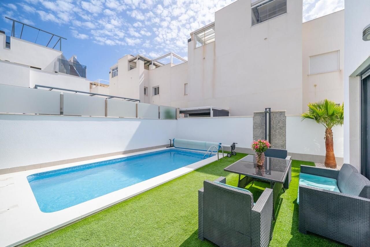 Villa de 5 Chambres à Aguas Nuevas, Torrevieja - Image 42